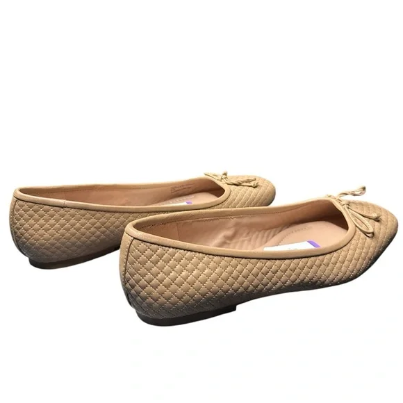 Nordstrom Quilted Ballet Flats Beige Size 9.5W - Picture 2 of 5